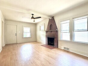 341 E Woodland St in Ferndale, MI - Building Photo - Building Photo