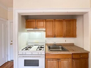 2737 N Spaulding Ave in Chicago, IL - Building Photo - Building Photo