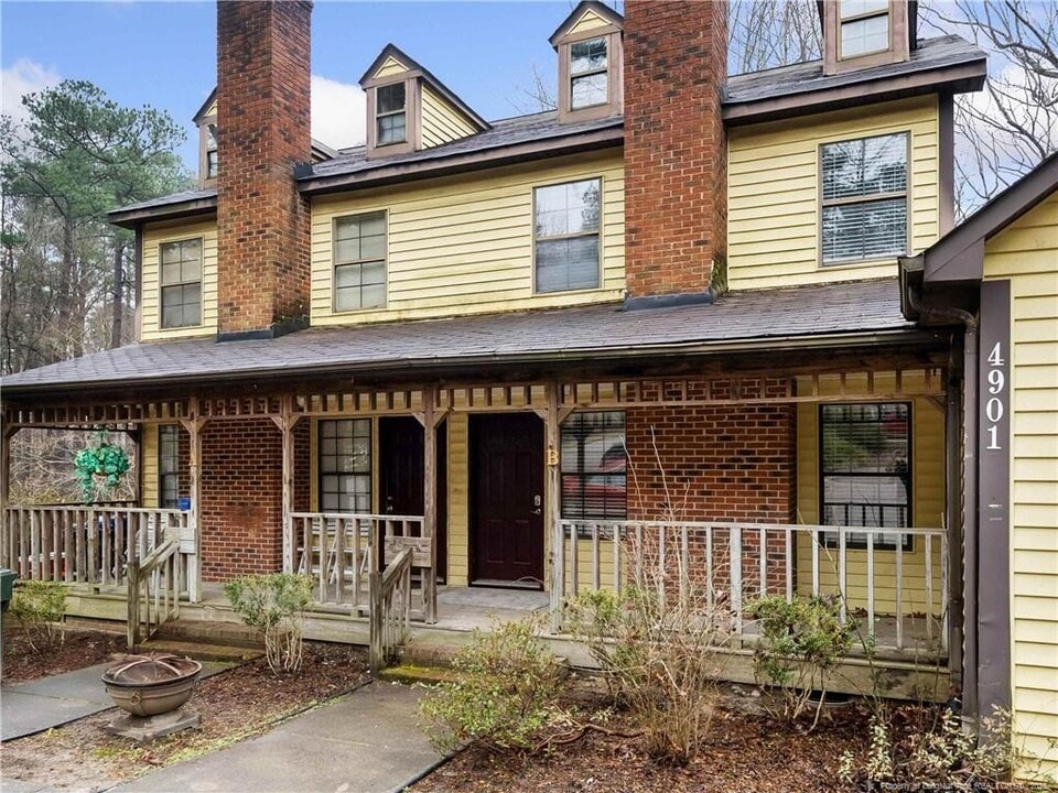 4901 Coral Ridge Ct in Raleigh, NC - Building Photo