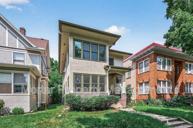 3432 Aldrich Ave S in Minneapolis, MN - Building Photo - Building Photo