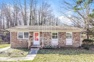 4930 Rumley Cir in Winston-Salem, NC - Building Photo