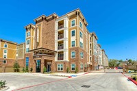 Belle Spring Branch in Houston, TX - Foto de edificio - Building Photo