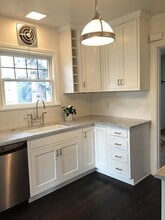 2427 E McGraw St in Seattle, WA - Building Photo - Building Photo