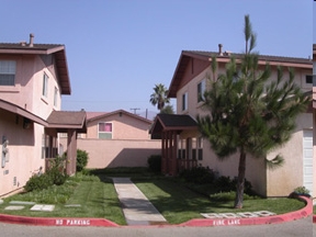 Casa Garcia Family Apartments in Santa Paula, CA - Building Photo - Building Photo