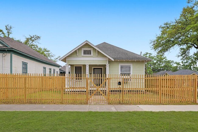 property at 2119 Fletcher St