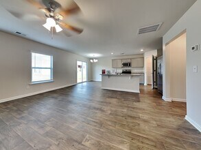 107 Boat Clb Ln in Lexington, SC - Building Photo - Building Photo