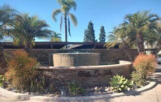 8680 Via Mallorca F Via in La Jolla, CA - Building Photo