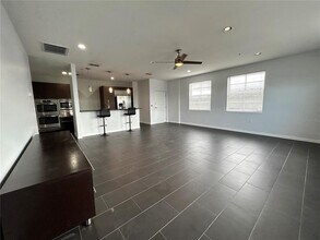 1100 4th St N in St. Petersburg, FL - Building Photo - Building Photo