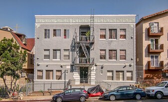 bon921 in Los Angeles, CA - Building Photo