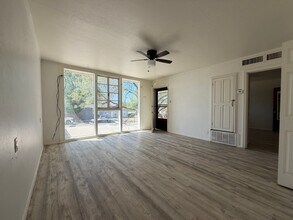 609 W 11th St in Roswell, NM - Building Photo - Building Photo