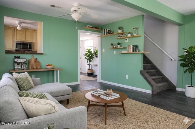 320 Lorillard Ave in Union Beach, NJ - Building Photo - Building Photo