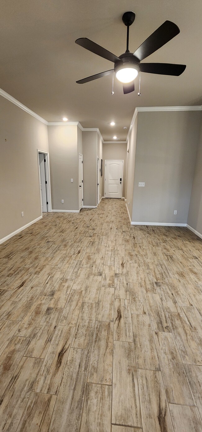 10472 Turtle Back Dr in Midwest City, OK - Building Photo - Building Photo