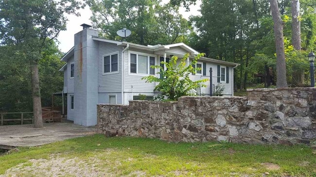 property at 11 Sequoyah Ridge Rd