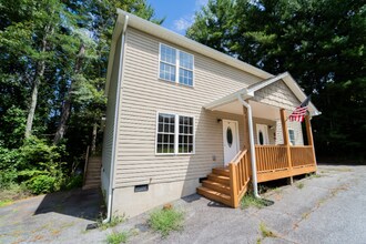 9 Taylor Rae Dr in Fletcher, NC - Building Photo - Building Photo