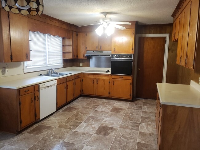 2291 N Highway 101 in Greer, SC - Building Photo - Building Photo