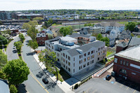 Bay State Cohousing in Malden, MA - Foto de edificio - Building Photo