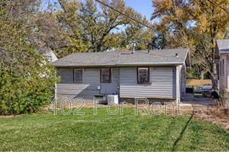 5120 N 48th St in Omaha, NE - Building Photo