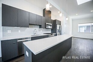 2016 N Bryant St in Denver, CO - Building Photo