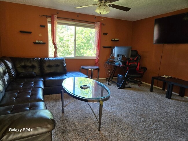 1620 River Dr in Fountain, CO - Building Photo - Building Photo