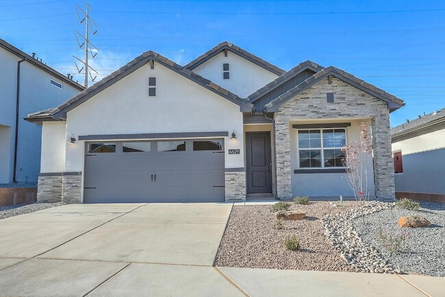 6829 Cleary Loop NE in Rio Rancho, NM - Building Photo - Building Photo