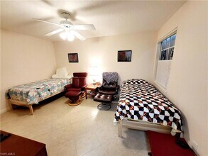 3144 Andorra Ct in Naples, FL - Foto de edificio - Building Photo