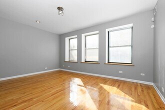 7207 S Yates Blvd in Chicago, IL - Building Photo - Building Photo