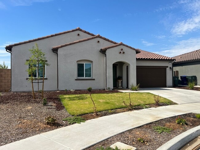 10821 Asuncion Pl in Bakersfield, CA - Building Photo - Building Photo