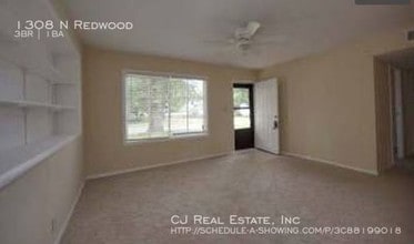 1308 N Redwood Dr in Independence, MO - Building Photo - Building Photo