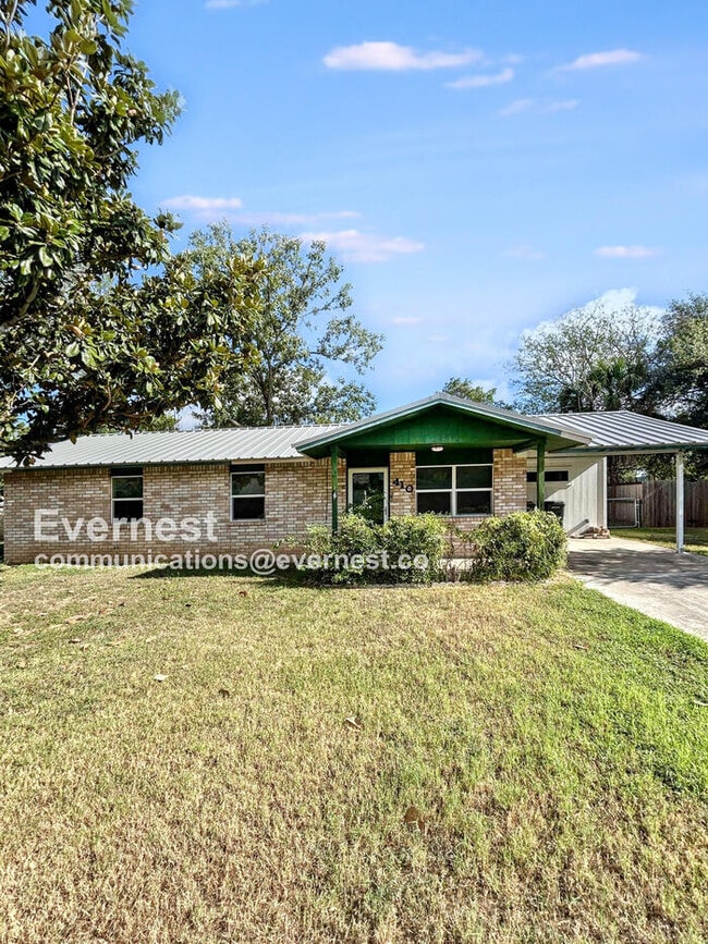 property at 410 Magnolia St