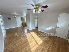 27 Hopi St in Colorado Springs, CO - Building Photo - Building Photo