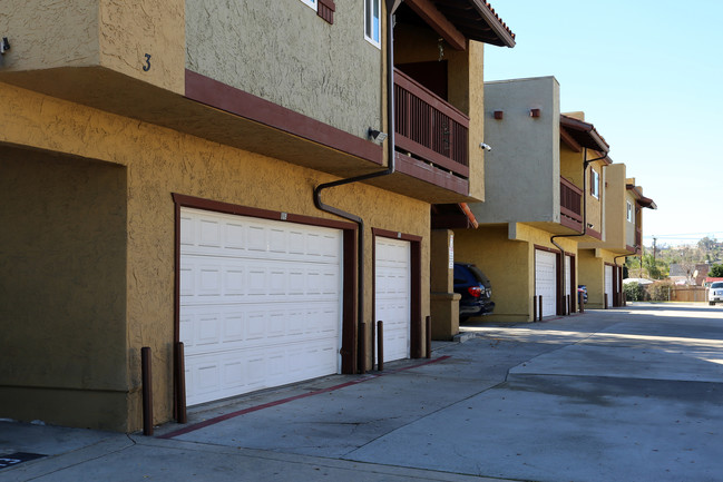 Paseo Del Sol Villas in El Cajon, CA - Building Photo - Building Photo