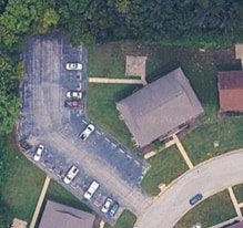 17 Southwinds Cir in Washington, MO - Building Photo