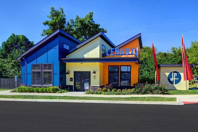 Lennox Flats in Columbus, OH - Foto de edificio - Building Photo