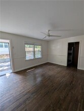 2085 Northside Dr NW in Atlanta, GA - Building Photo - Building Photo