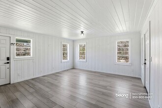 16079 SE Janet St in Blountstown, FL - Foto de edificio - Building Photo