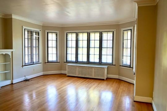 9221 S Bishop St in Chicago, IL - Foto de edificio - Building Photo