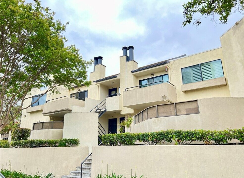 13115 Le Parc Blvd in Chino Hills, CA - Building Photo