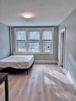 32 Sidlaw Rd in Boston, MA - Building Photo