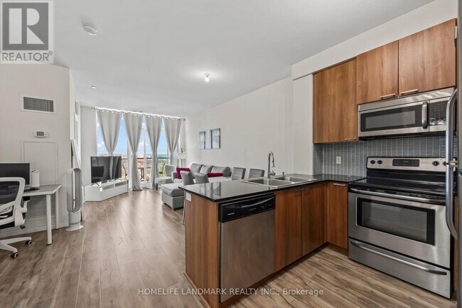 1328-1328 Birchmount Rd in Toronto, ON - Building Photo - Building Photo