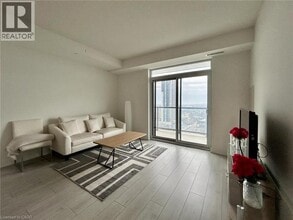 55 Duke St W in Kitchener, ON - Building Photo - Building Photo