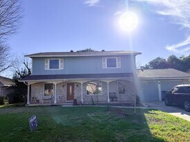 126 Granada in Universal City, TX - Building Photo