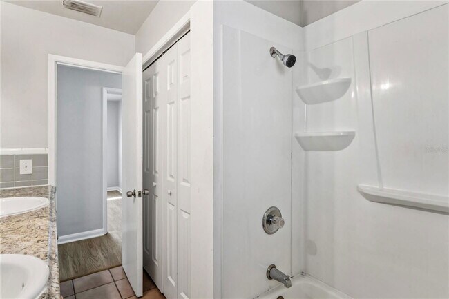 1470 Overlea St in Clearwater, FL - Building Photo - Building Photo