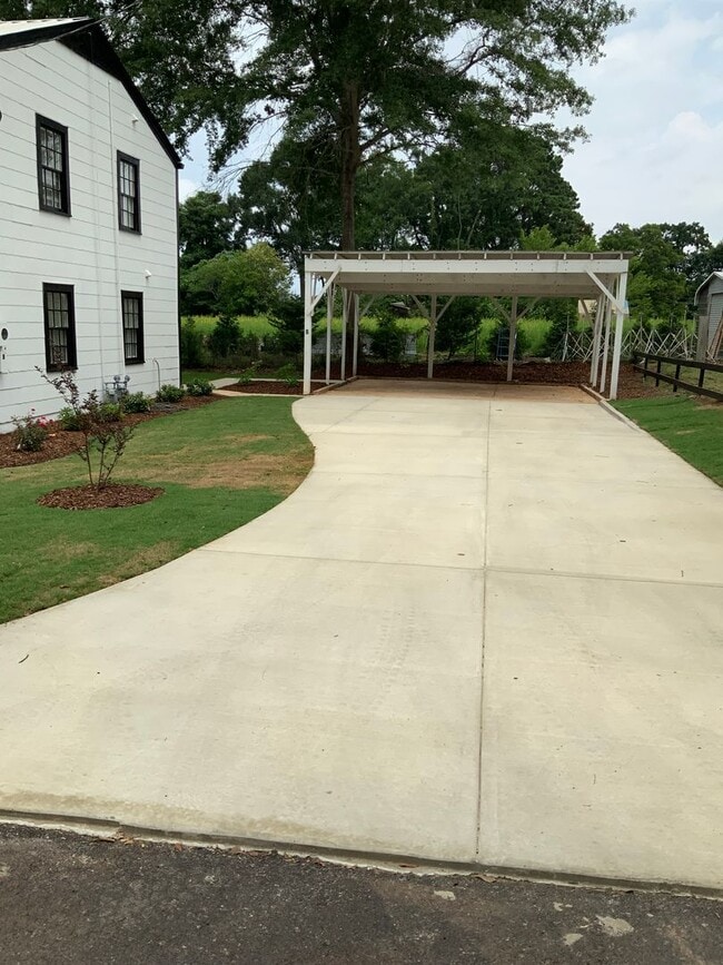 108 Myrtle Dr in Greenville, AL - Building Photo - Building Photo