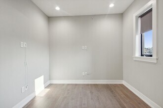 3828 Baring St in Philadelphia, PA - Foto de edificio - Building Photo