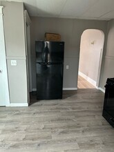 73 Elgin St, Unit 75 Elgin in Rochester, NY - Building Photo - Building Photo
