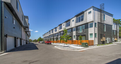 Moda Highland Park in Salt Lake City, UT - Building Photo - Building Photo