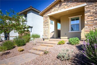 632 Cultures St in Henderson, NV - Building Photo - Building Photo