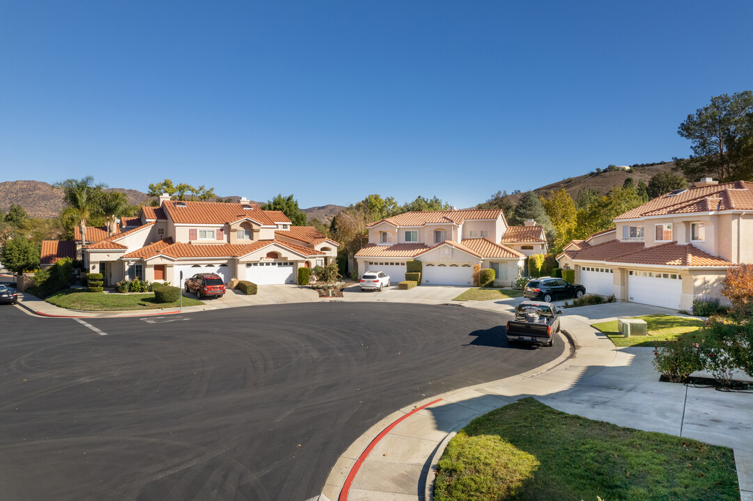 Canyon Cove in Oak Park, CA - Building Photo