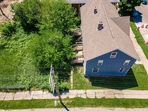 156 Leicester Ct-Unit -Unit 1 - T 9/30/22 (R) in Detroit, MI - Building Photo - Building Photo