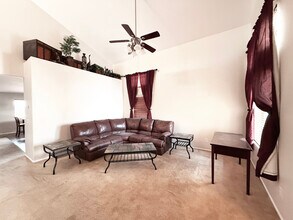 1504 E Leslie Ave in Queen Creek, AZ - Building Photo - Building Photo